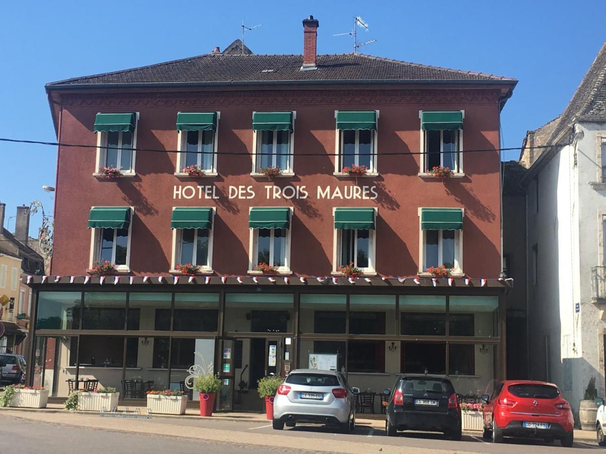 Hotel-Restaurant Les Trois Maures Verdun-sur-le-Doubs Екстериор снимка